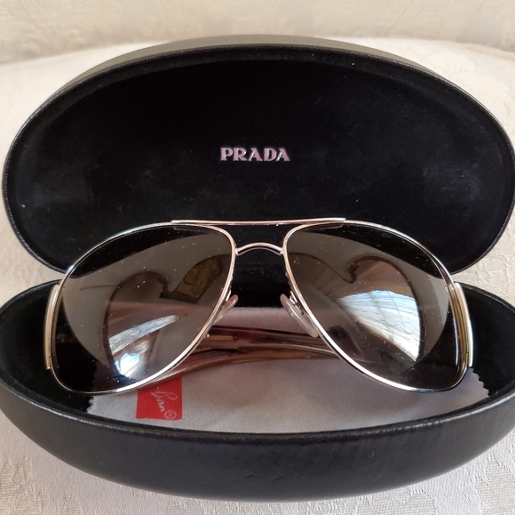 Prada sunglasses - Picture 2 of 4